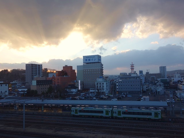 ��m�։w�E�V�����z�[������̒���