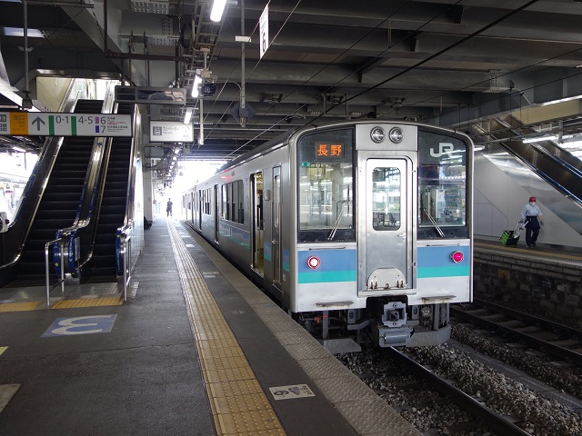 松本発長野行き・E127系