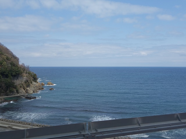 �]���S�����猩�����{�C